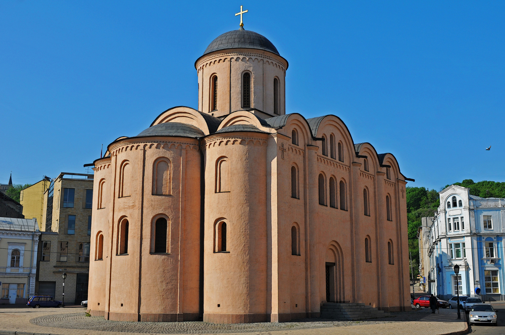 "Нападение на святой храм: что произошло в Иерусалиме и что на это скажет мировое сообщество?"