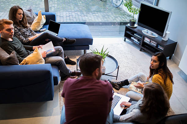 Что такое коливинг