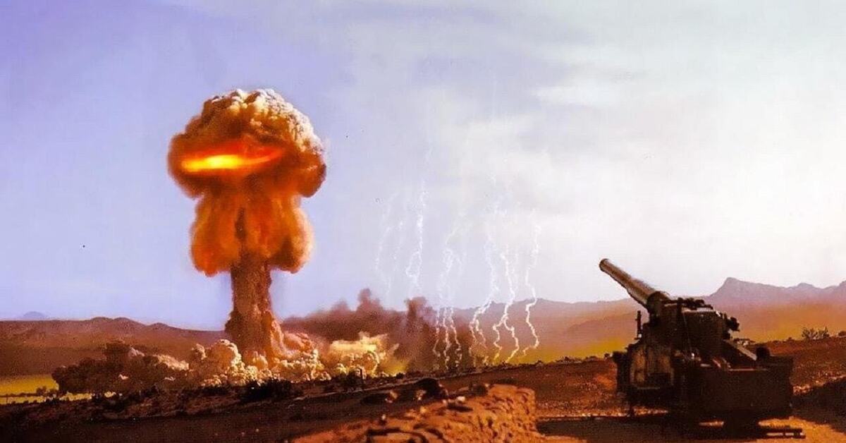 Путин пугает мир ядерным оружием. Рука об руку с Беларусью