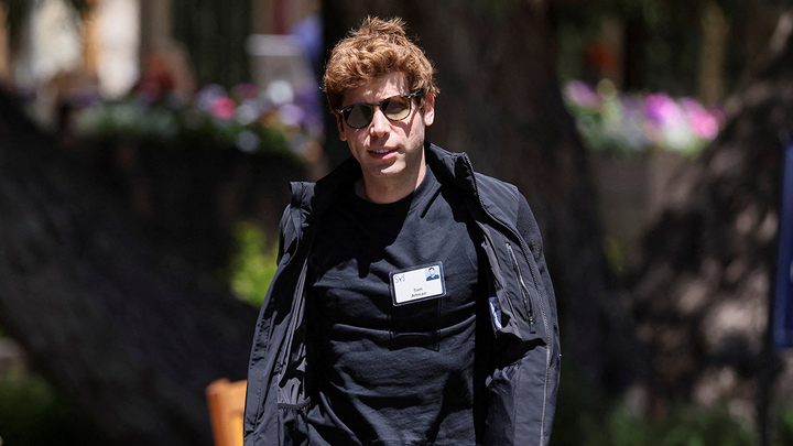 ChatGPT: кто и что стоит за инструментом искусственного интеллекта, меняющим технический ландшафт