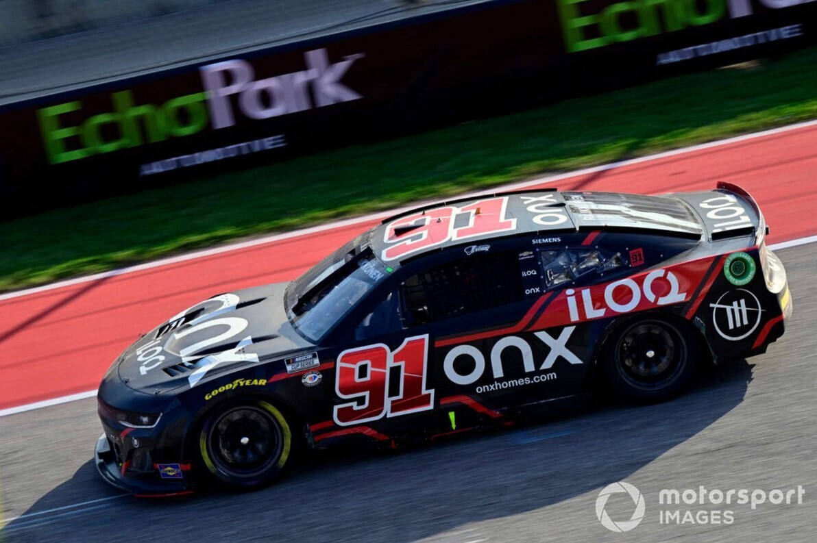 Райкконену «не повезло» с хаосом COTA по возвращении NASCAR