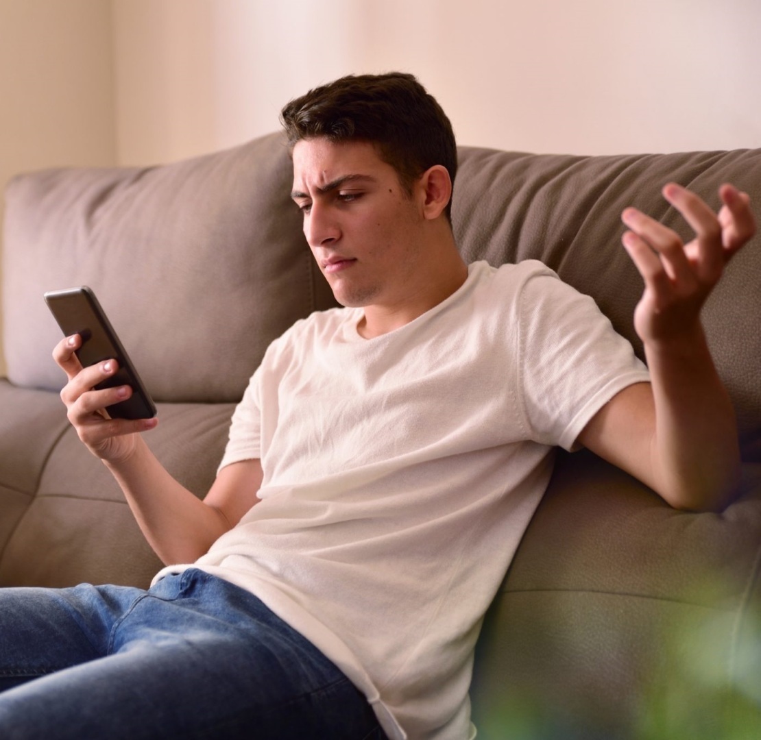 Запрет на использование Telegram и WhatsApp уже действует! Кого он касается напрямую и как отразится на других?