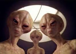 Шесть мистических и жутких теорий заговора, спрятанных в секретных архивах Ватикана.