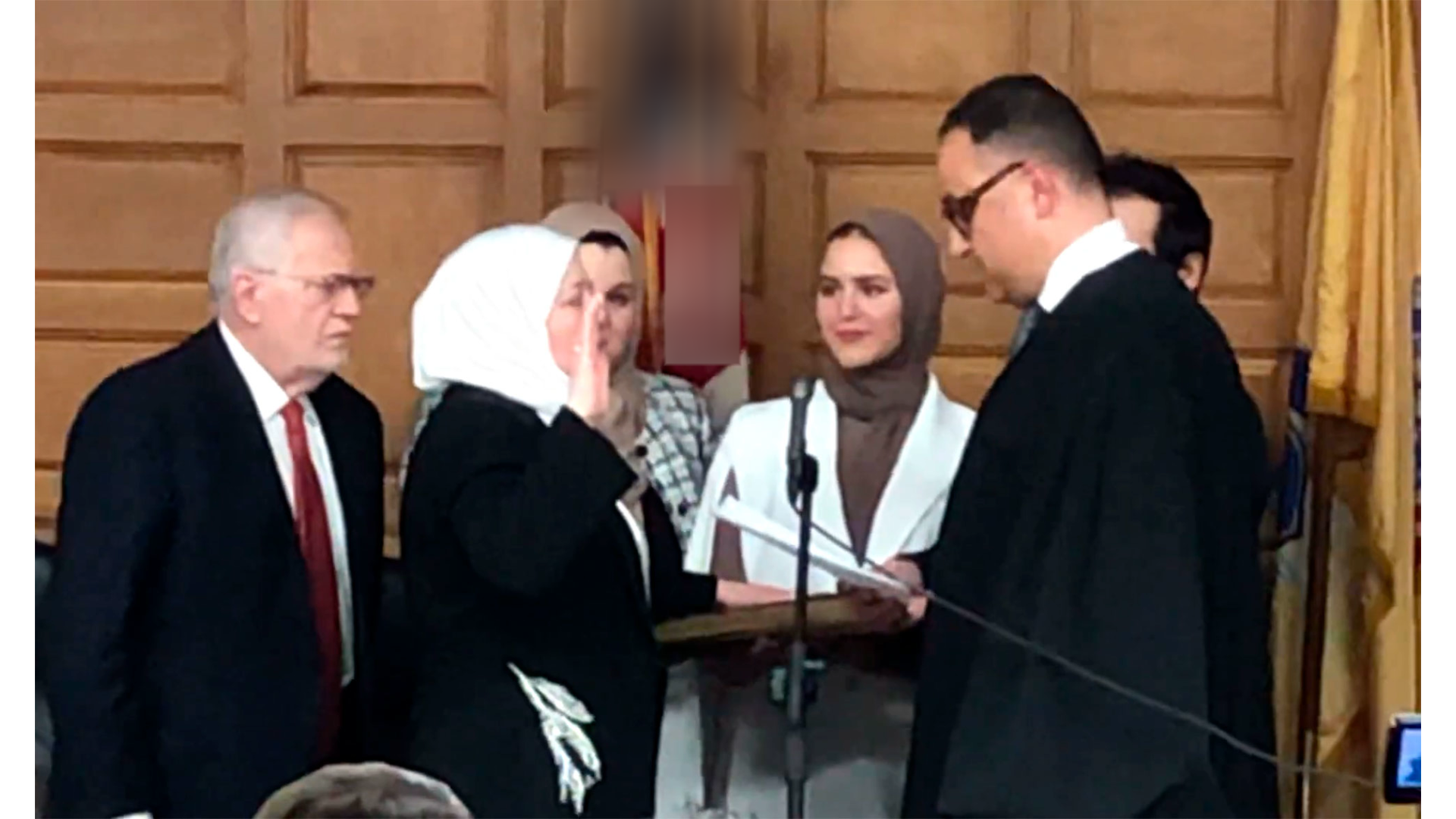 St✭R и К° ⤵️. 2014год. Российская Федерация вошла в состав Республики Крым. И почему мужчины нашей сети до сих пор не обрезанные.