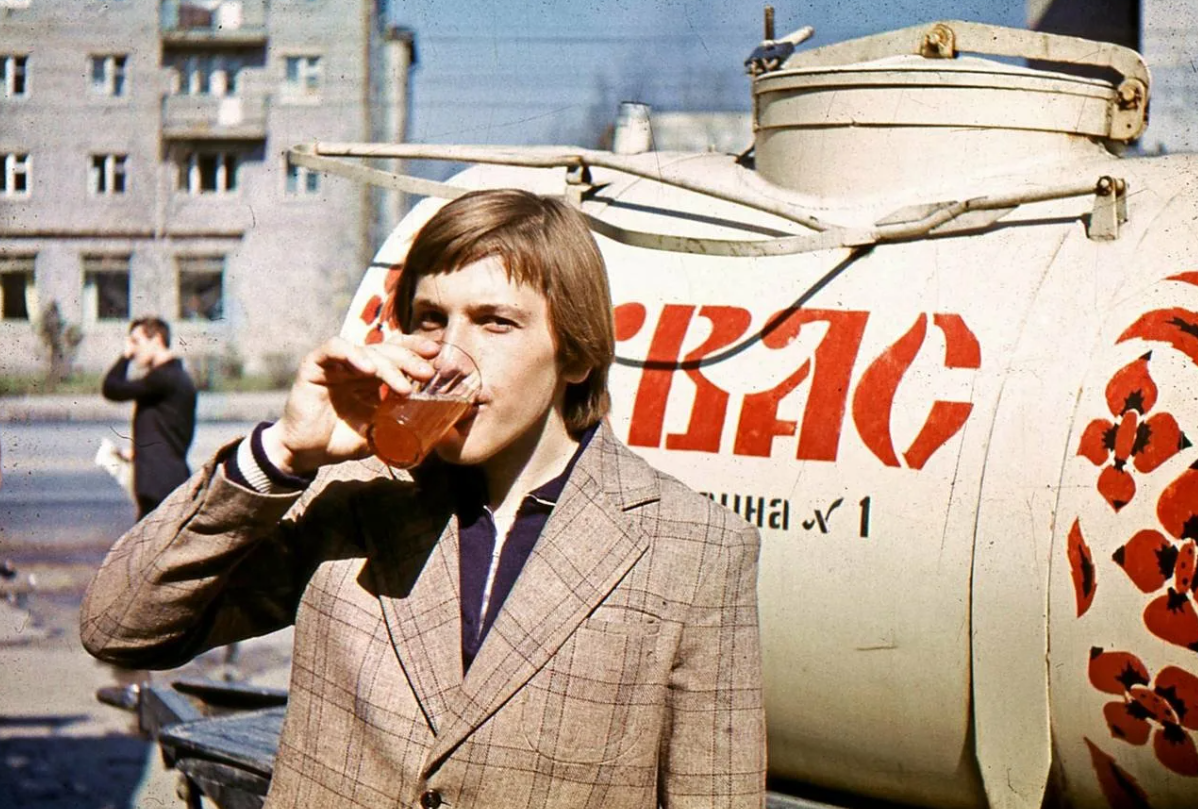 Зачем сегодня молодежи внушают, что в СССР все было очень плохо?