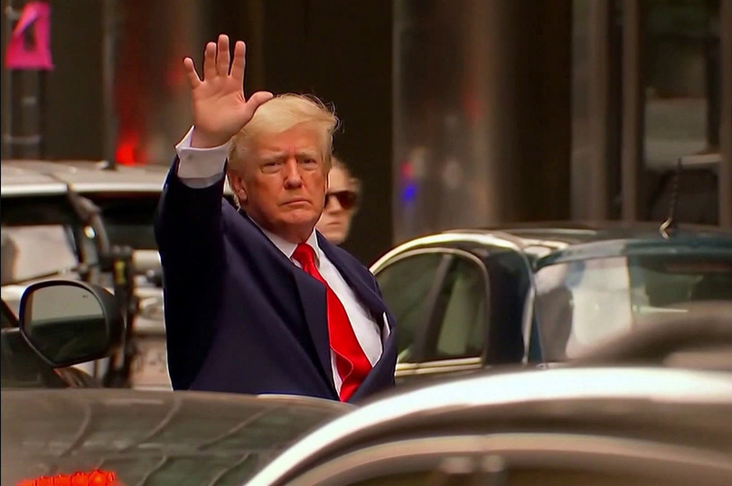 Бывшего президента США Дональда Трампа собираются судить по уголовным статьям