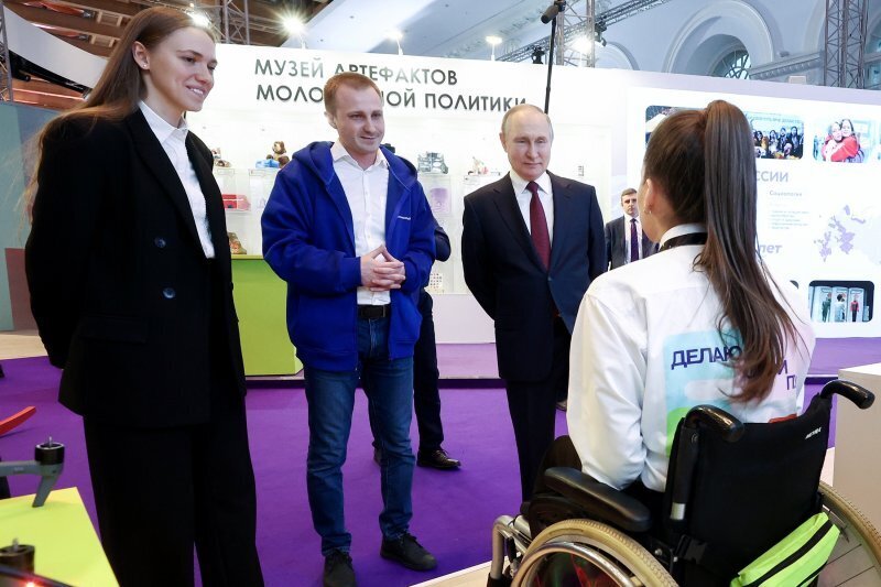 "Испытываем себя уверенно". Владимир Путин дал ответ на вопросы корреспондентов об результатах года для РФ