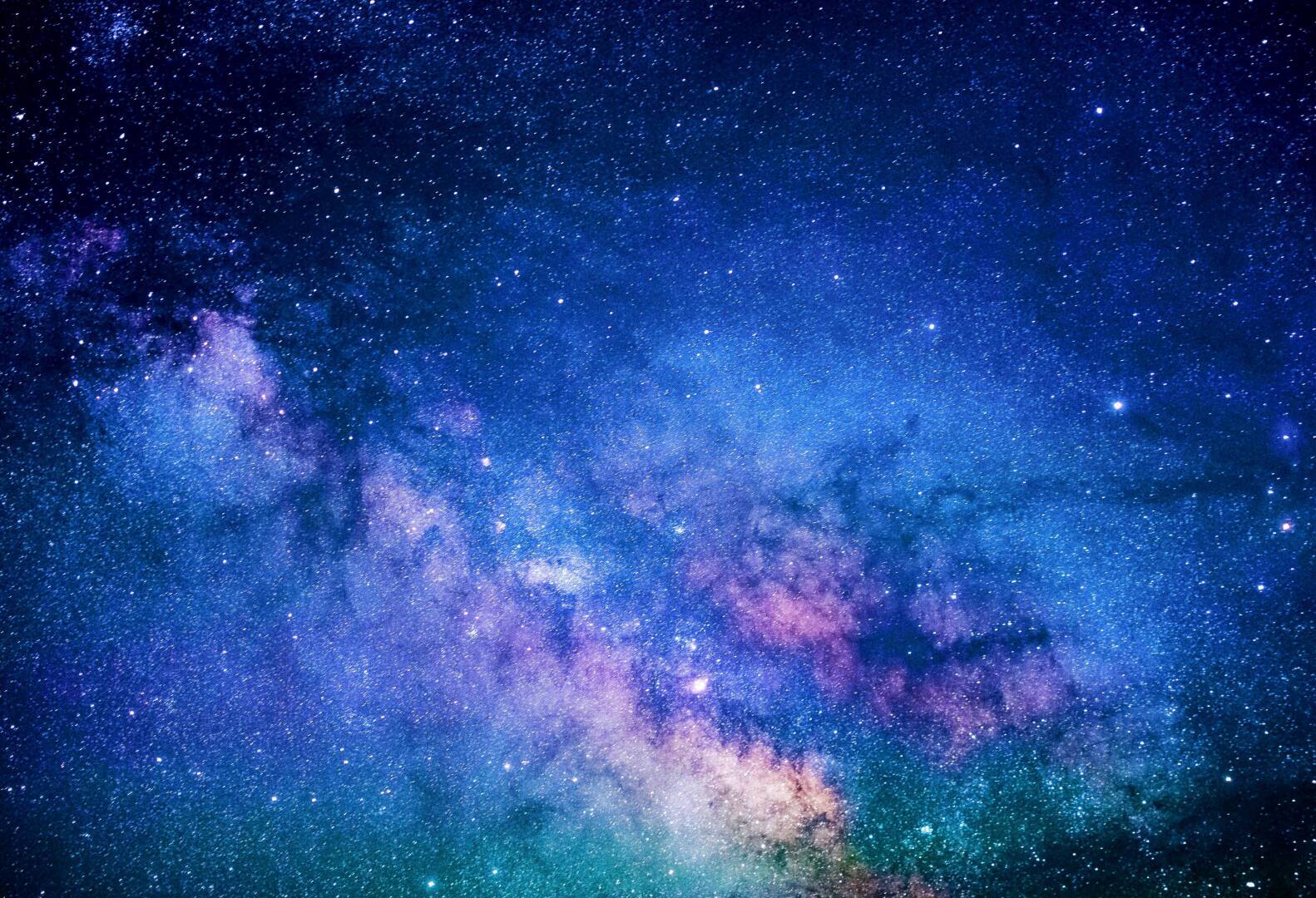 Чем пахнет космос?