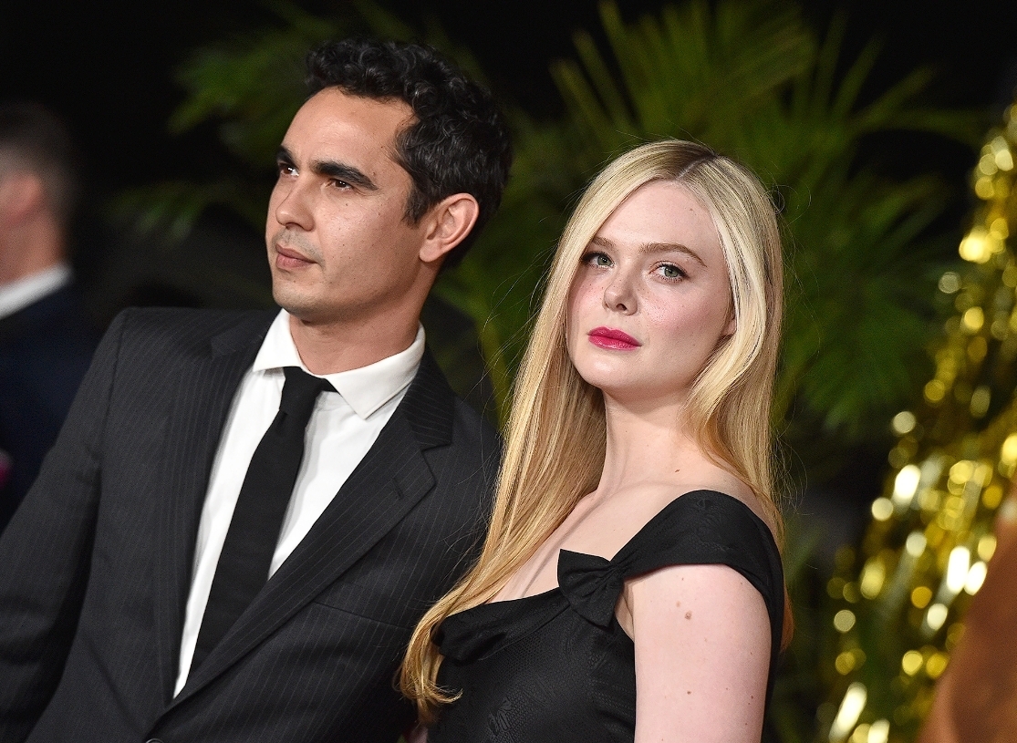 После 5 лет отношений Эль Фаннинг и Макс Мингелла расстались.