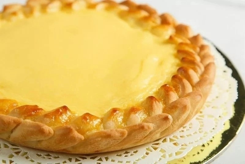 Сметанник очень нежный и вкусный. Попробуйте приготовить.