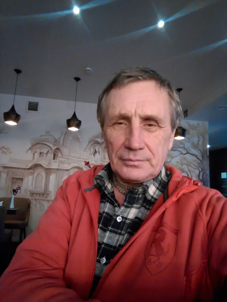 Пешком. Между крайними географическими точками России.