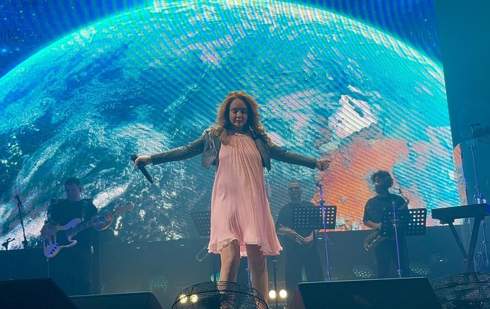 МакSим. "Это жизнь"