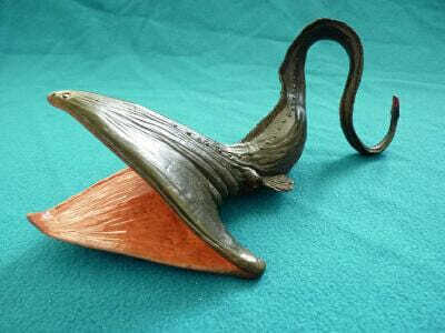 ...Имеется свой "чужой"