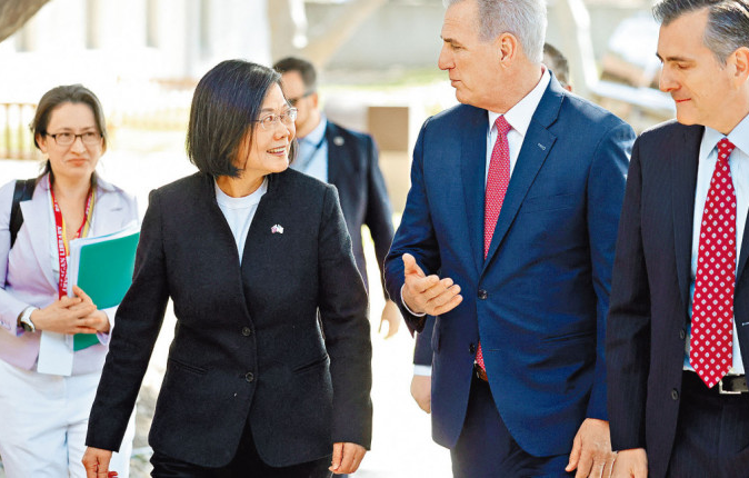 Пекин наносит ответный удар «Обществу Май Цай» и вводит санкции против Сяо Мэйцинь и 4 организаций.