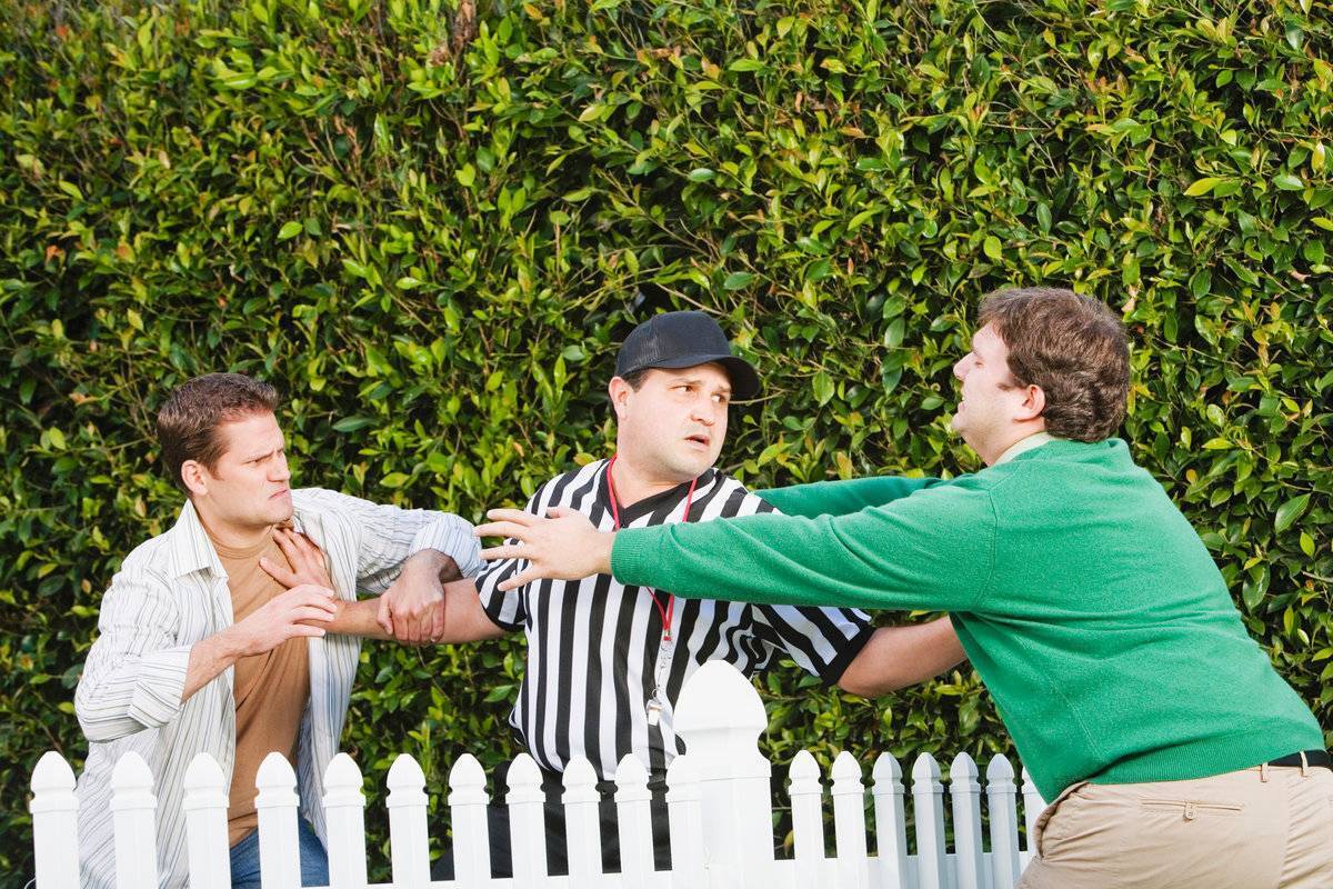 Как разрешить споры с соседями?