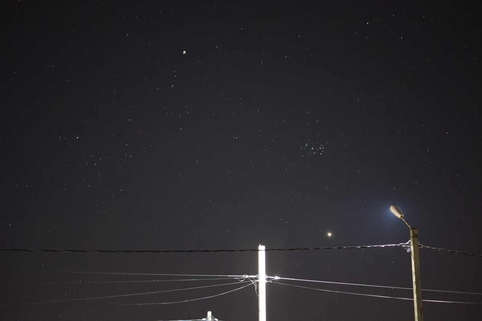 Венера и Плеяды 07.04.2023