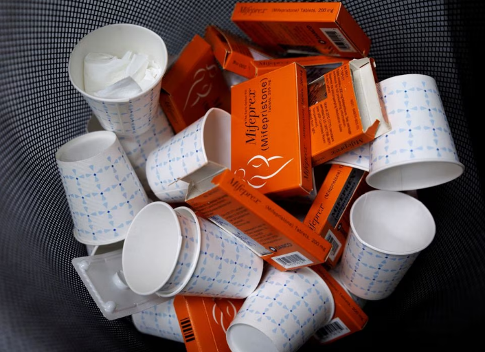 Судьи США пытаются предотвращать аборты