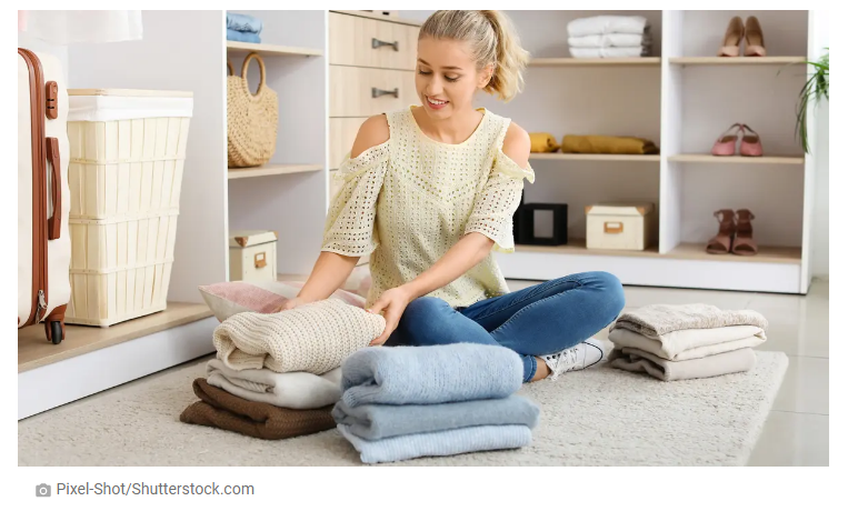 Как избавиться от стресса при наведении порядка с помощью метода трех стопок?