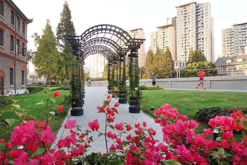 «Материнская река» раскрывает свои объятия, чтобы показать великолепие Шанхая