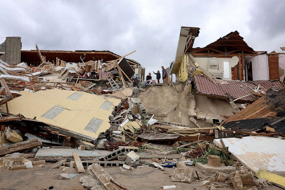Исследователи говорят, что сдвиги в ветровом режиме, вызванные жарой, могут увеличить риск ураганов вдоль побережья США.