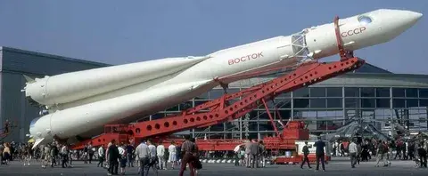 Гагарин сказал: «Поехали». 36 фактов о космонавтике