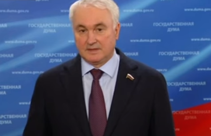 Госдума 11 апреля рассмотрит законопроект о едином реестре военнообязанных. Госдума хочет уравнять электронные и бумажные повестки для военнообязанных