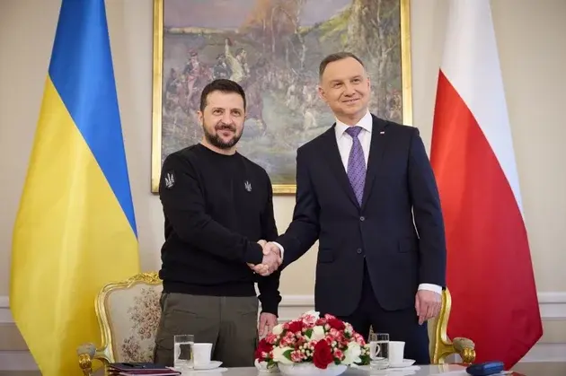 "Между нашими народами не будет границ.Но для этого еще нужно победить": Зеленский готов отдать часть Украины Польше в обмен на помощь против РФ?Опрос