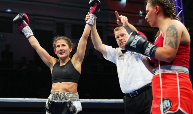 Нина Хьюз: История женщины, которая стала чемпионкой мира по боксу всего за пять боев