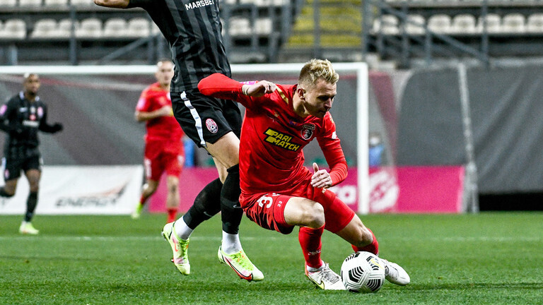 Украинский футбольный клуб оштрафовали за разговор по-русски