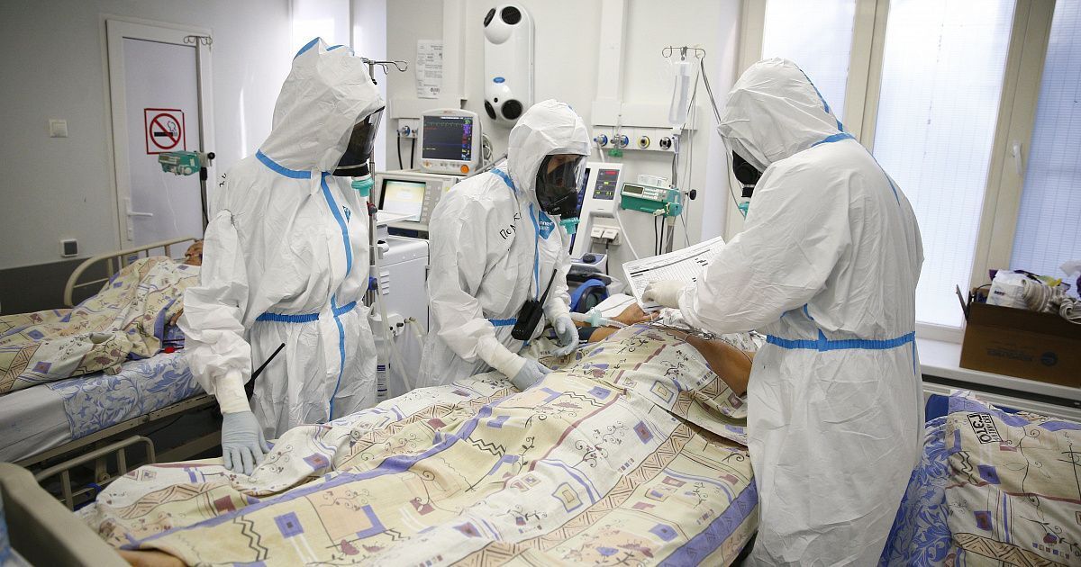 Распространенность и факторы, способствующие презентационному поведению при COVID-19