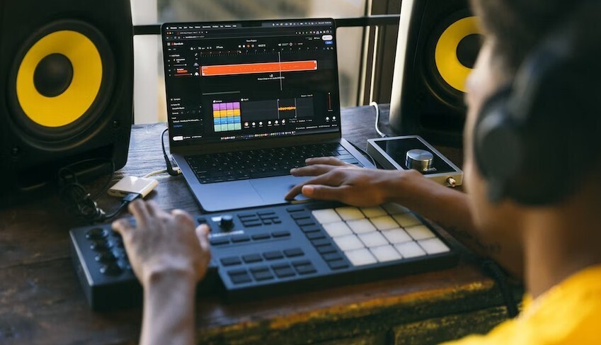 Как музыкальные коллаборации помогают артистам расширять свой творческий потенциал и достигать новых высот