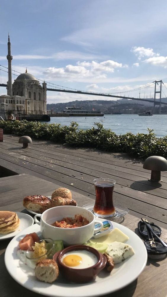 Исламский мир и Свещенный месяц Рамадан