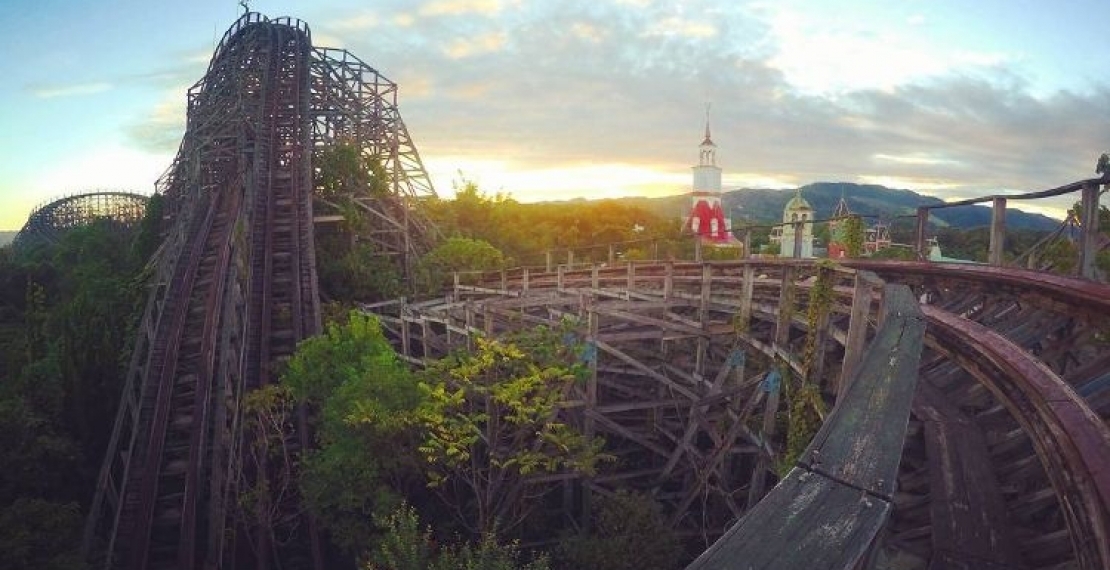 Nara Dreamland - забытый парк развлечений в Наре