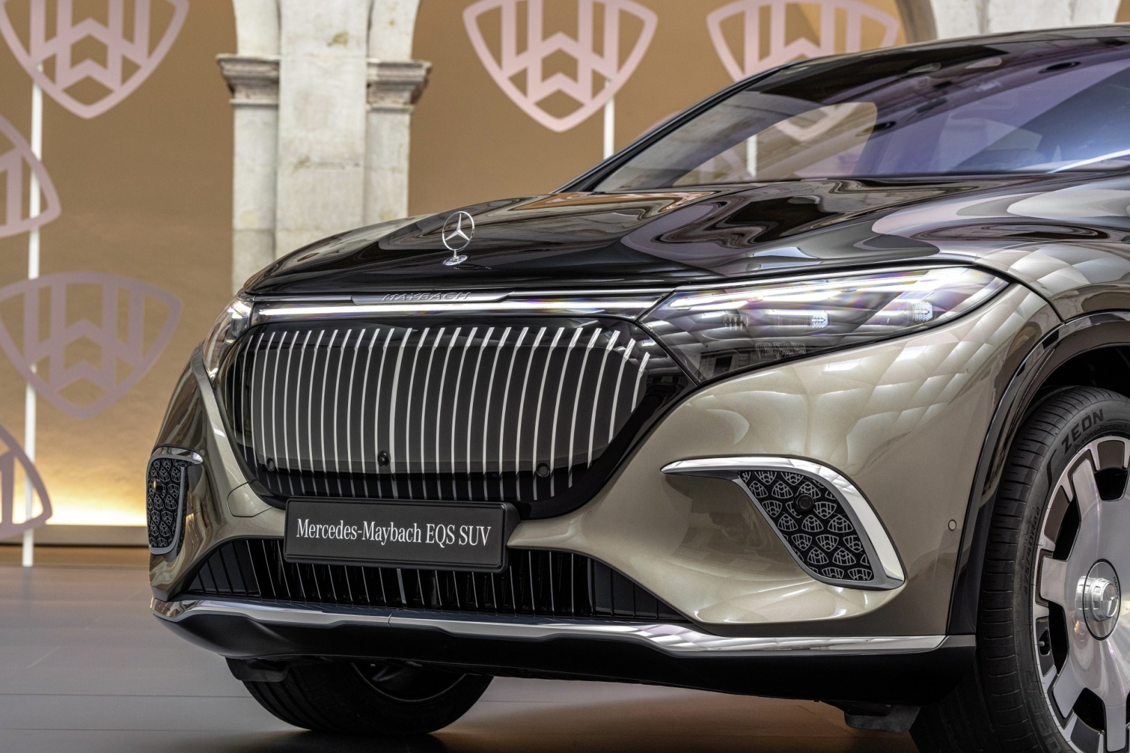 Mercedes представит первый полностью электрический ультрароскошный Maybach