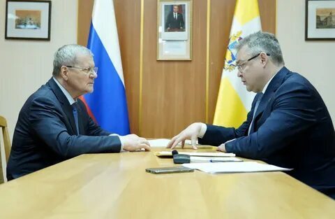 Топ-5 самых богатых политиков в России в 2023 году