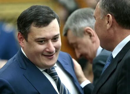 Топ-5 самых богатых политиков в России в 2023 году