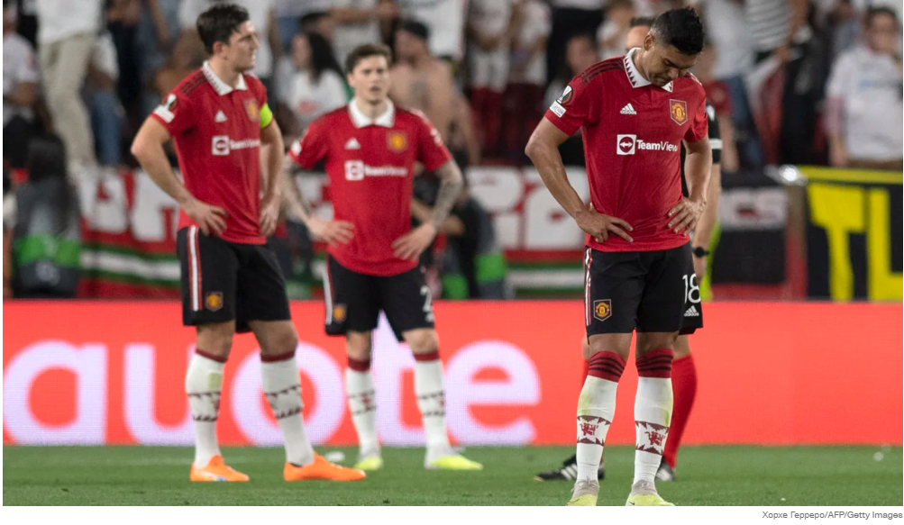 Тренер "Манчестер Юнайтед" поражен после очередного краха команды.