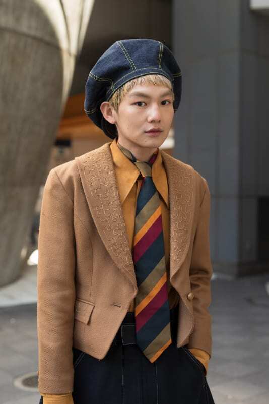 'Японская мода такая свободная': Лучший уличный стиль на Неделе моды в Токио