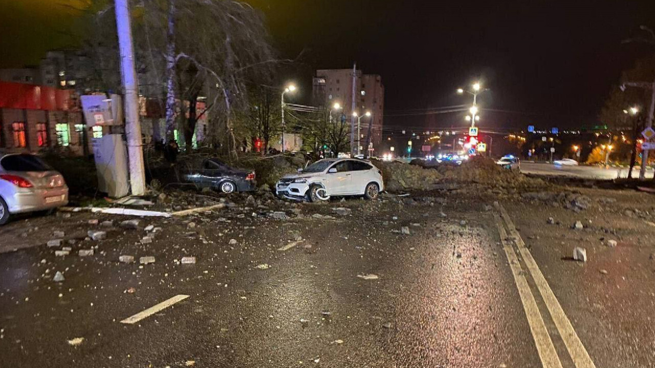 Вторая бомба в Белгороде: объявят ли в России чрезвычайное положение? Губернатор Белгородской области Вячеслав Гладков официально призвал ввести ЧП