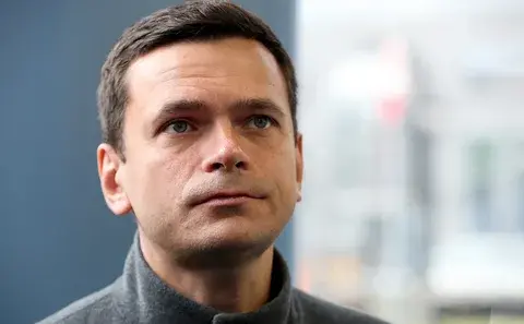 Приговор оппозиционеру подчеркивает российскую нетерпимость к пятой колонне.