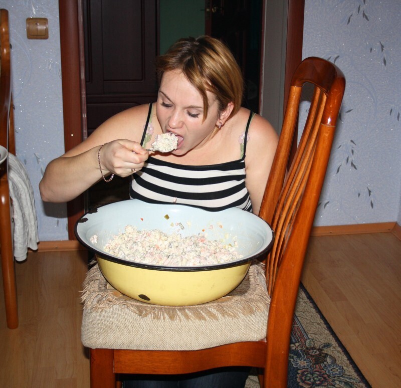 Как перестать жрать в три горла и начать экономить на продуктах? На самом деле - всё элементарно!