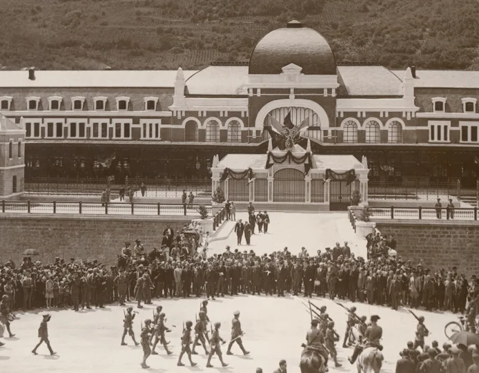 Из старого железнодорожного вокзала сделали замечательный отель