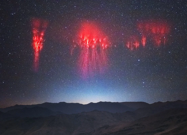 Встречи с призраками: темный и загадочный мир спрайтов, призраков и эльфов