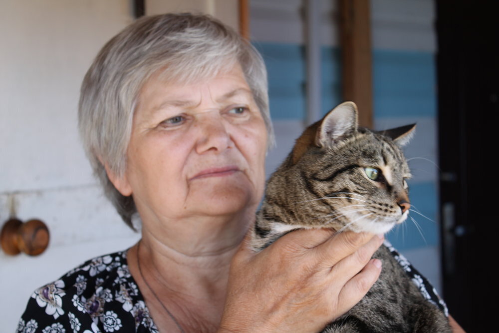 Алкашка! Майские праздники! Дачные мытарства Казимира продолжаются. Взял на поруки «бабулю»! Глава № 1 дневника кота Казимира (продолжение)