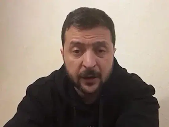 Наши медики по видео определили - чем болен Зеленский. Пожелаем ему скорейшего "выздоровления"?