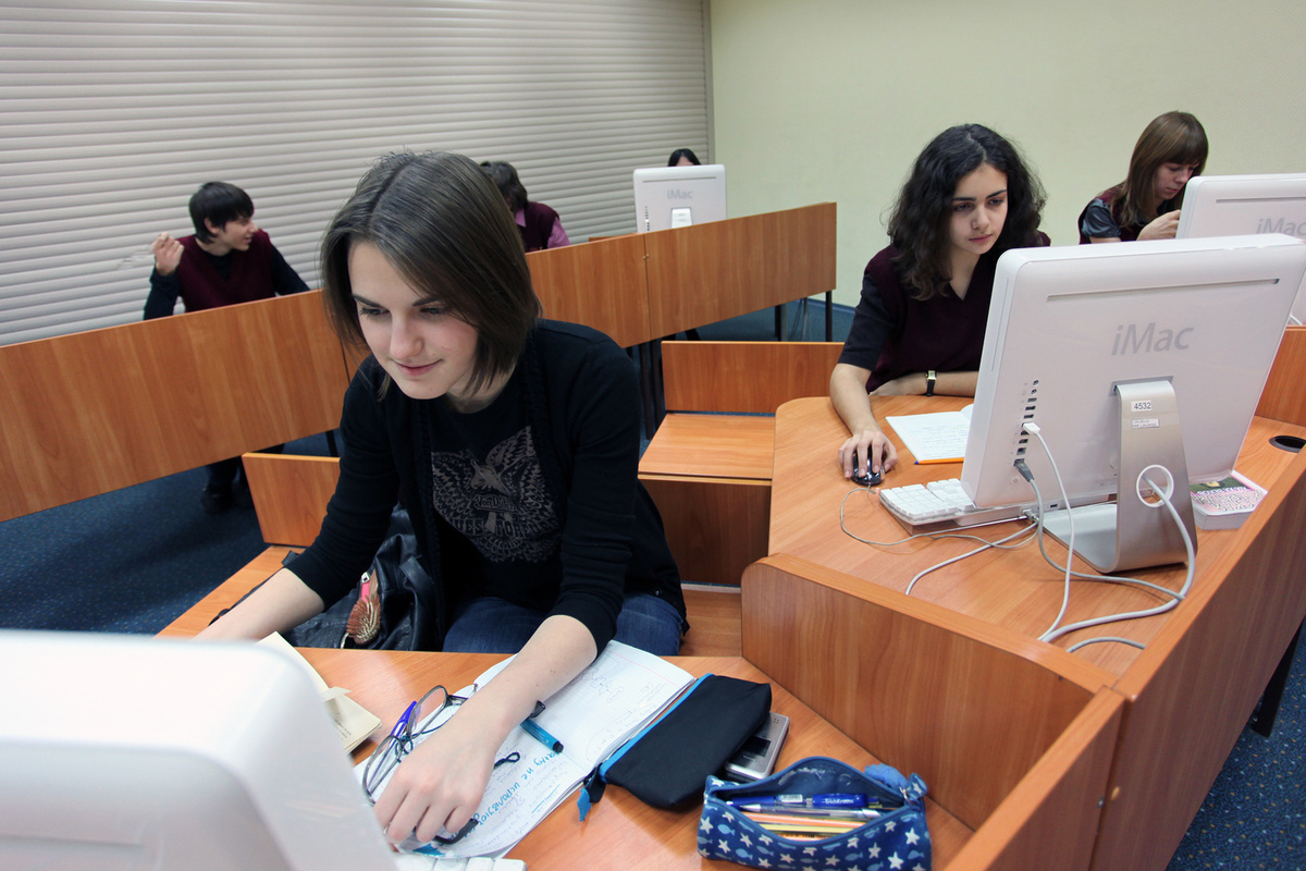 Кто такой правовой советник онлайн-проектов