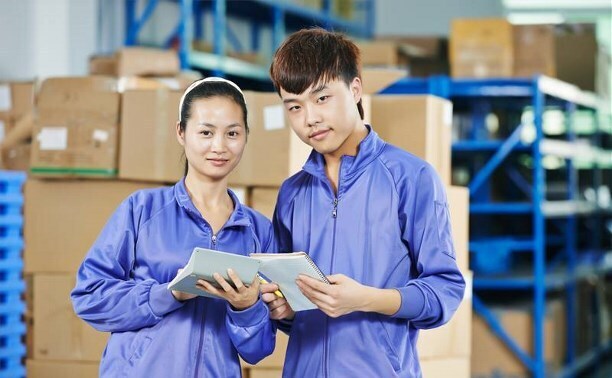 Может ли иностранец студент-очник работать в России? Отвечаем...