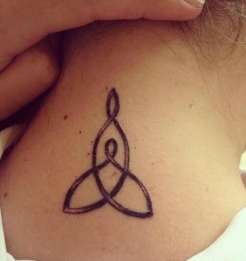 Различные типы стилей и рисунков татуировки.