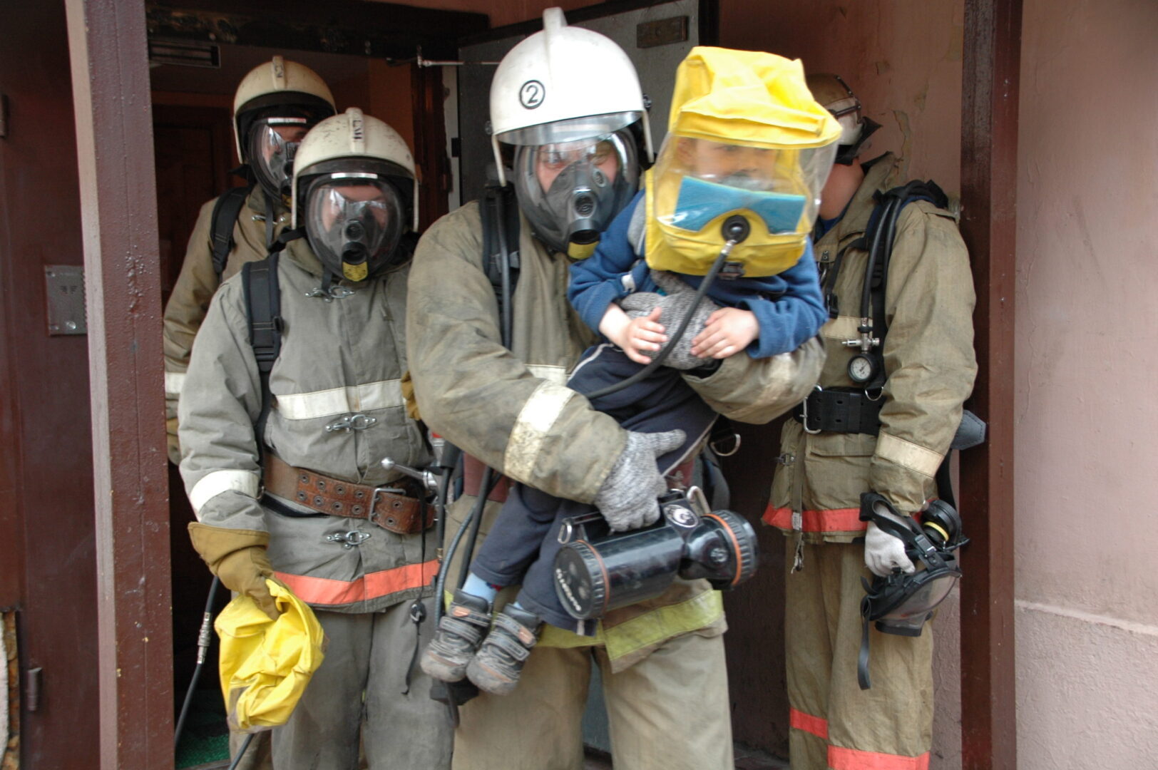 Отважная и благородная профессия спасателя МЧС