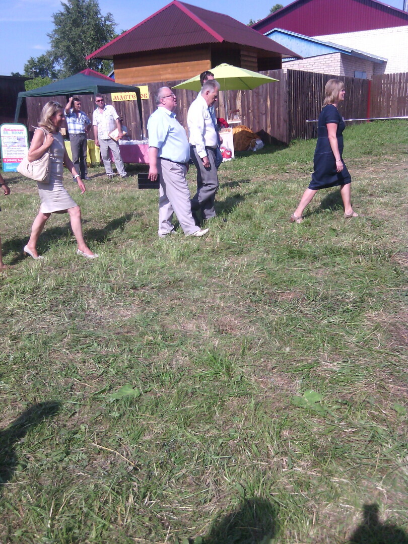 Вновь сегодня я в селе, на родной своей земле